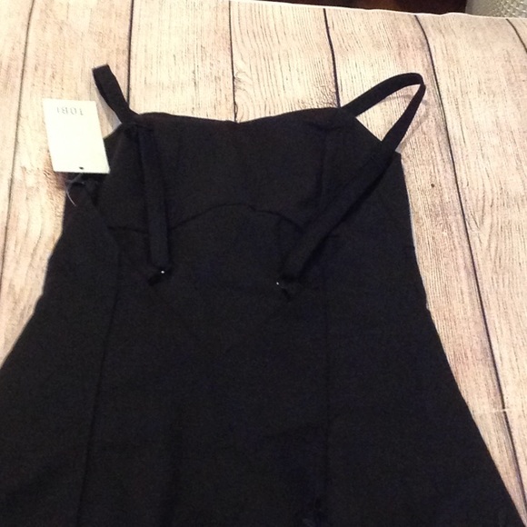 NWT BLACK LACE DRESS, xs - Picture 4 of 5